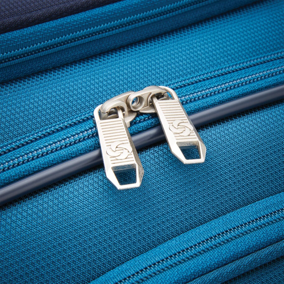 Advance&trade; Eco Medium Spinner in the color Pacific Blue/Navy. image number 5